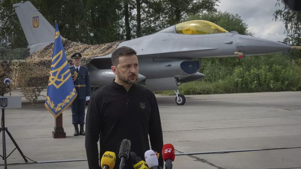     F-16  