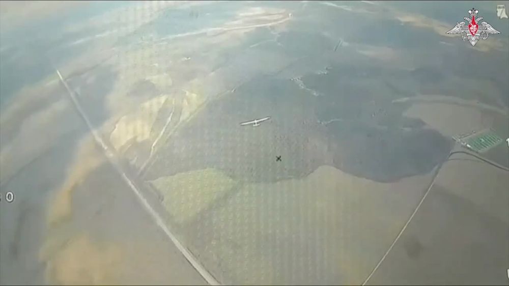  :  :          FlyEye    