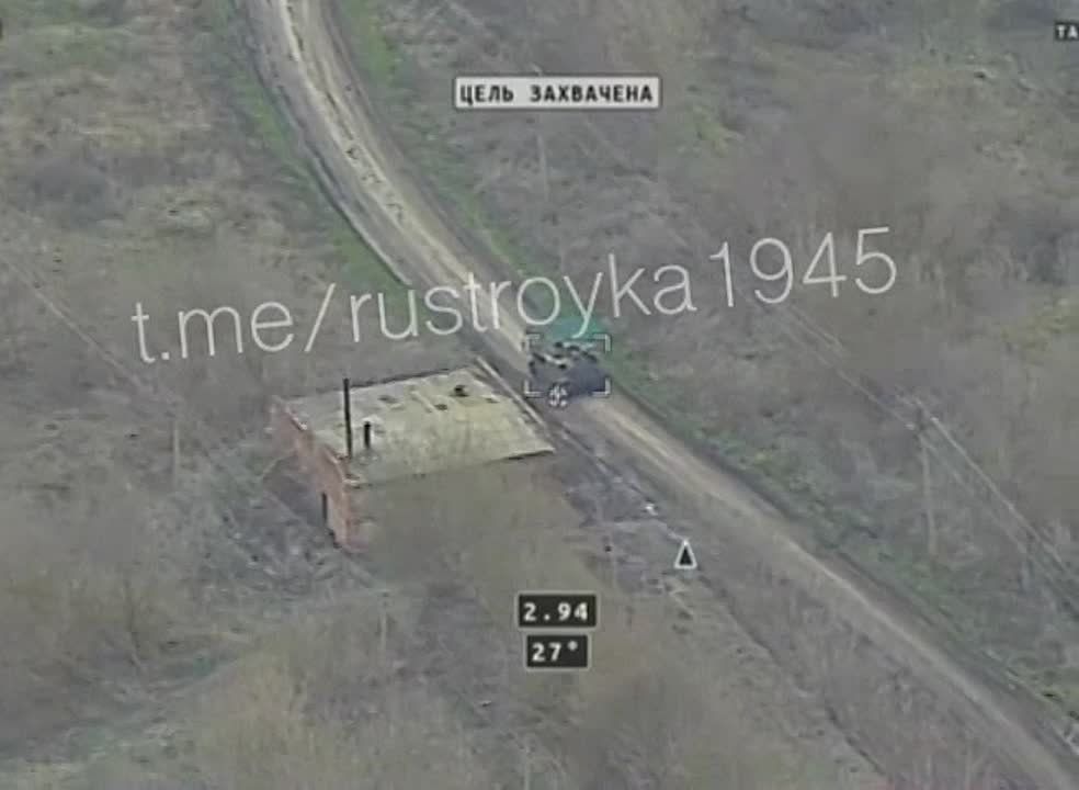 В Сумской области было вскрыто перемещение украинских фашистов на старом шведском гусеничном бронетранспортёре Pbv 302