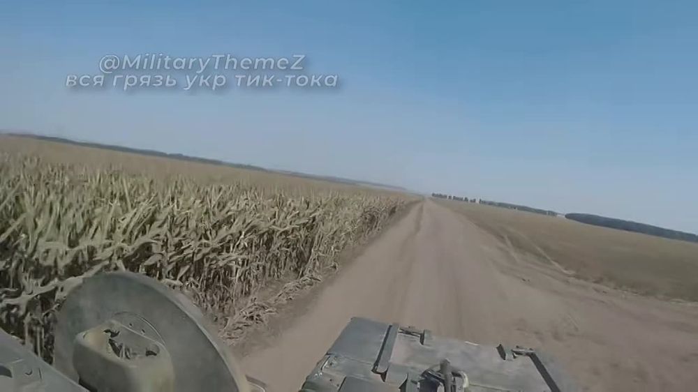           Oshkosh FMTV M1083A1P2 
