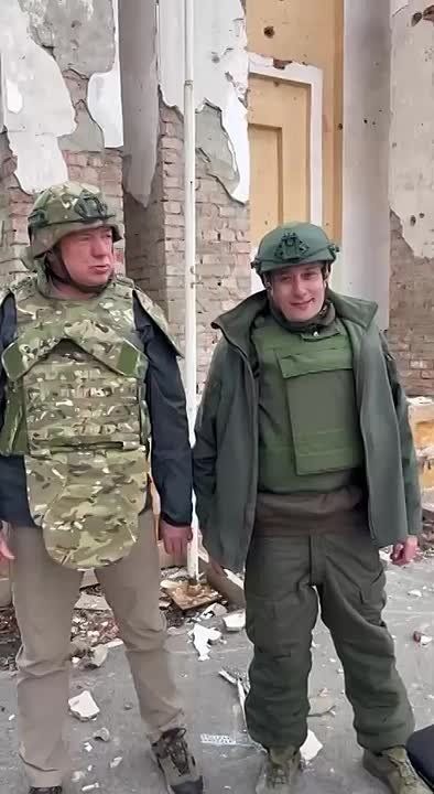 Замглавы правительства РФ Марат Хуснуллин приехал в Суджу, чтобы оценить масштабы восстановления города