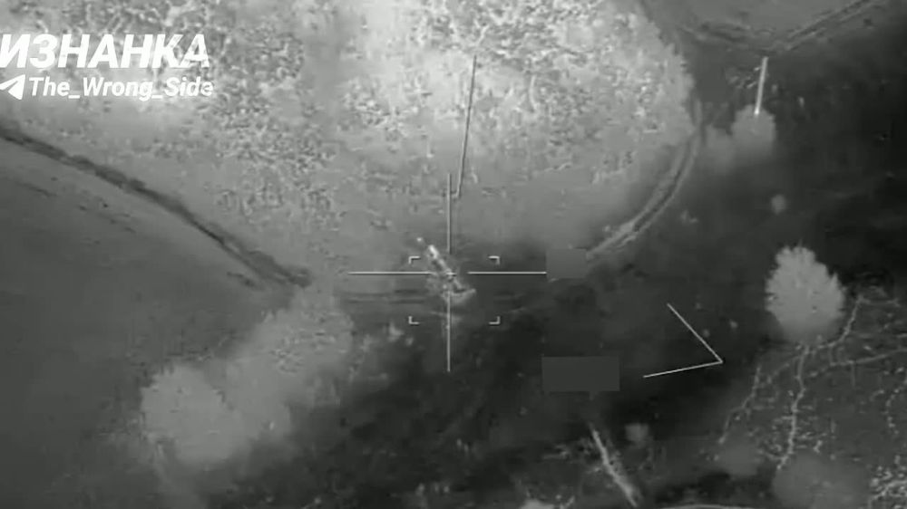 Уничтожение 155-мм САУ "Богдана" с применением БПЛА "Иноходец" в районе н.п. Петровское Сумской области