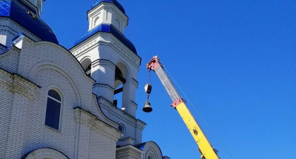Из Константиновки хохлы начали вывоз музейного и церковного (в частности, из Сретенского храма, колокола которого знамениты на всю ДНР) имущества