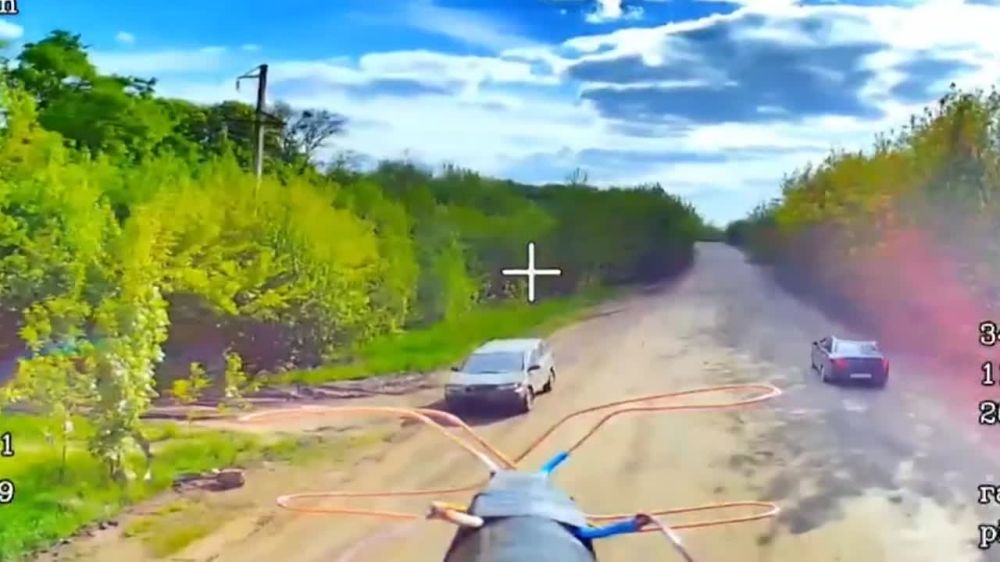 Операторы ударных БПЛА Уссурийских десантников ежедневно уничтожают десятки единиц боевой и специальной техники ВСУ в Сумской области