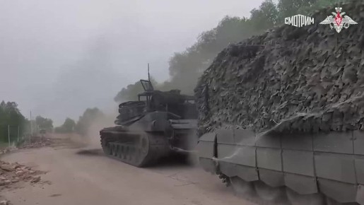  22-          ,    Abrams