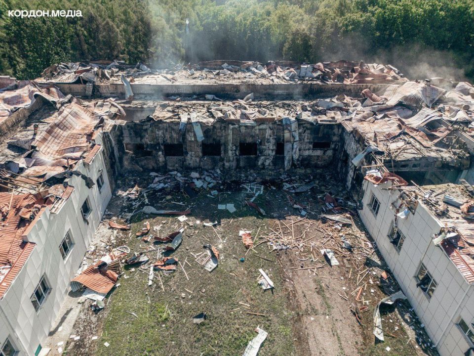 Сумский государственный университет после бурной ночи Сумский государственный университет после бурной ночи