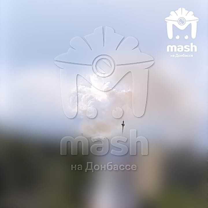 Взрывы слышны в Мариуполе, сообщают очевидцы