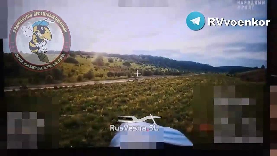 Эпичные кадры: Десант охотится на пехоту ВСУ на квадроциклах и пикапах, наступая к Сумам