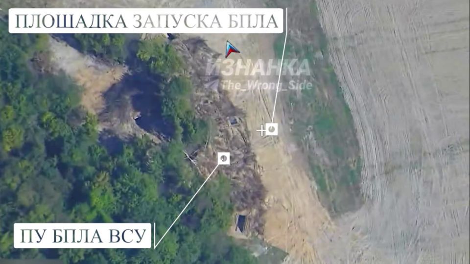 ���������� ������� �� ��� "�����" ���������� � � ������� ������� ������������� "������" ������� ���� �� �������� ������� � ������ ���������� (52.0454463,33.8944057), � ����� ������ (52.0498934,33.8889878) ����������...