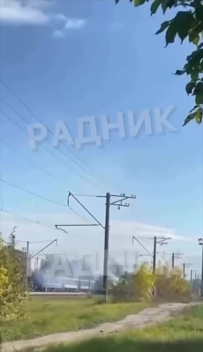 Зеленский лжёт: В Сумской Шостке поражен грузовой состав врага