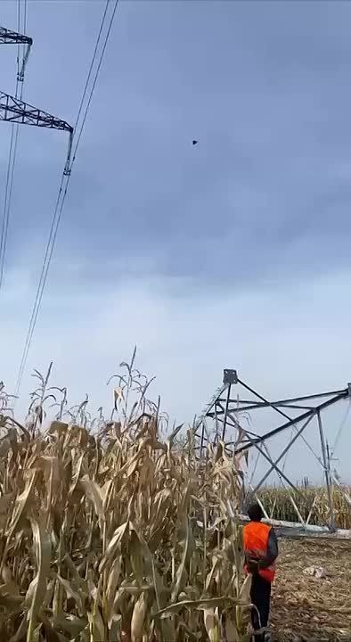 Момент прилета Гераней по объектам энергетики в н.п. Шостка Сумской области