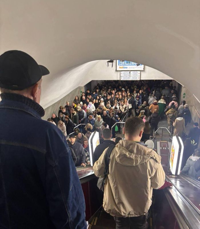 В семи областях Украины вводятся экстренные отключения света, заявили в Минэнерго