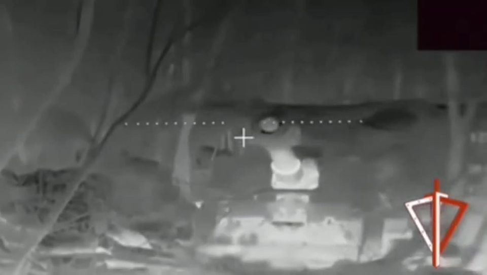 Оператор БПЛА Росгвардии уничтожил гаубицу ВСУ в Сумской области