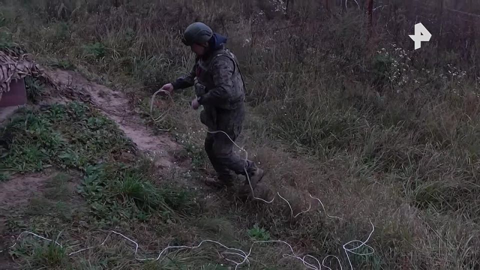 Расчеты ударных БПЛА группировки войск "Север" уничтожили боевую технику и живую силу ВСУ в Сумской области