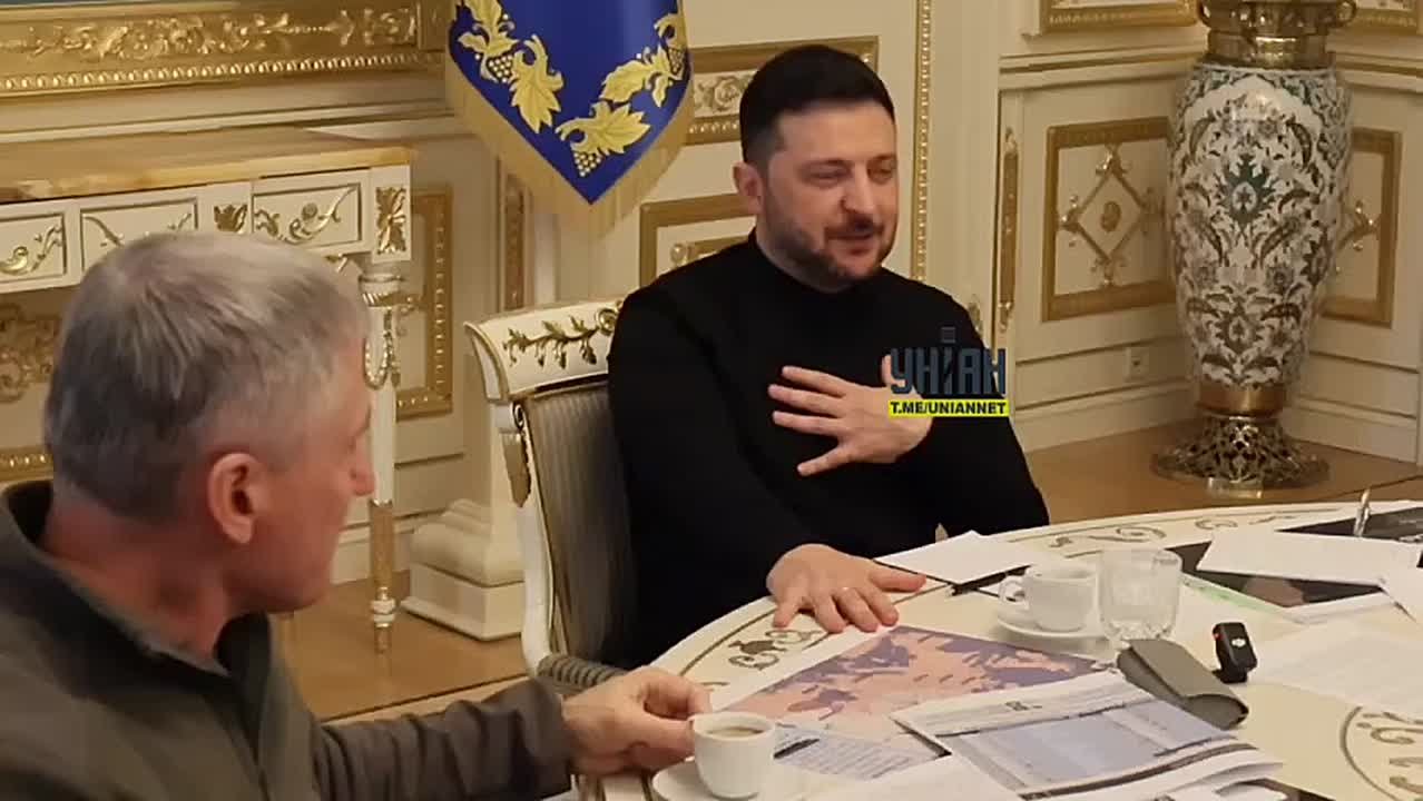 Падает Покровск? Да и хуй с ним