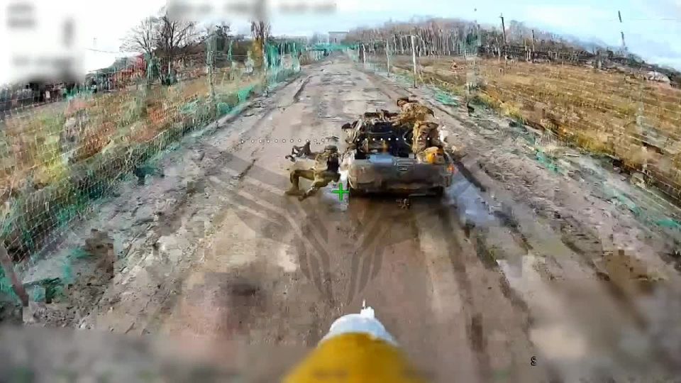 Сумское направление. Работает «Рубикон» 0:06 - Мотоцикл