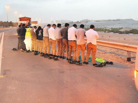 Многие уже наверняка читали про сегодняшний вопиющий случай, когда малолетний ваххабит пырнул ножом охранника одного из московских ТЦ за сделанной замечание о недопустимости совершения намаза в комнате матери и ребенка