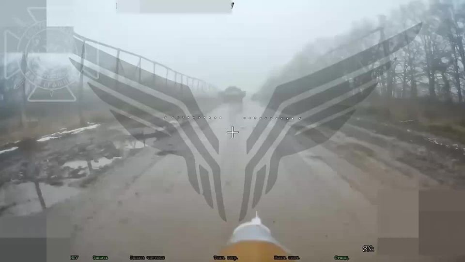 Сожжение украинских броневика Козак-2 и импортного Хамви в Сумской области