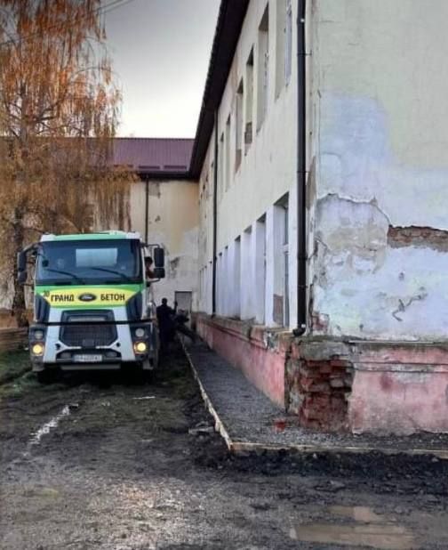 ���������� "�������������" ������� ������� �� "����������" ������� ����������� � ���, ��� �� ����� �����