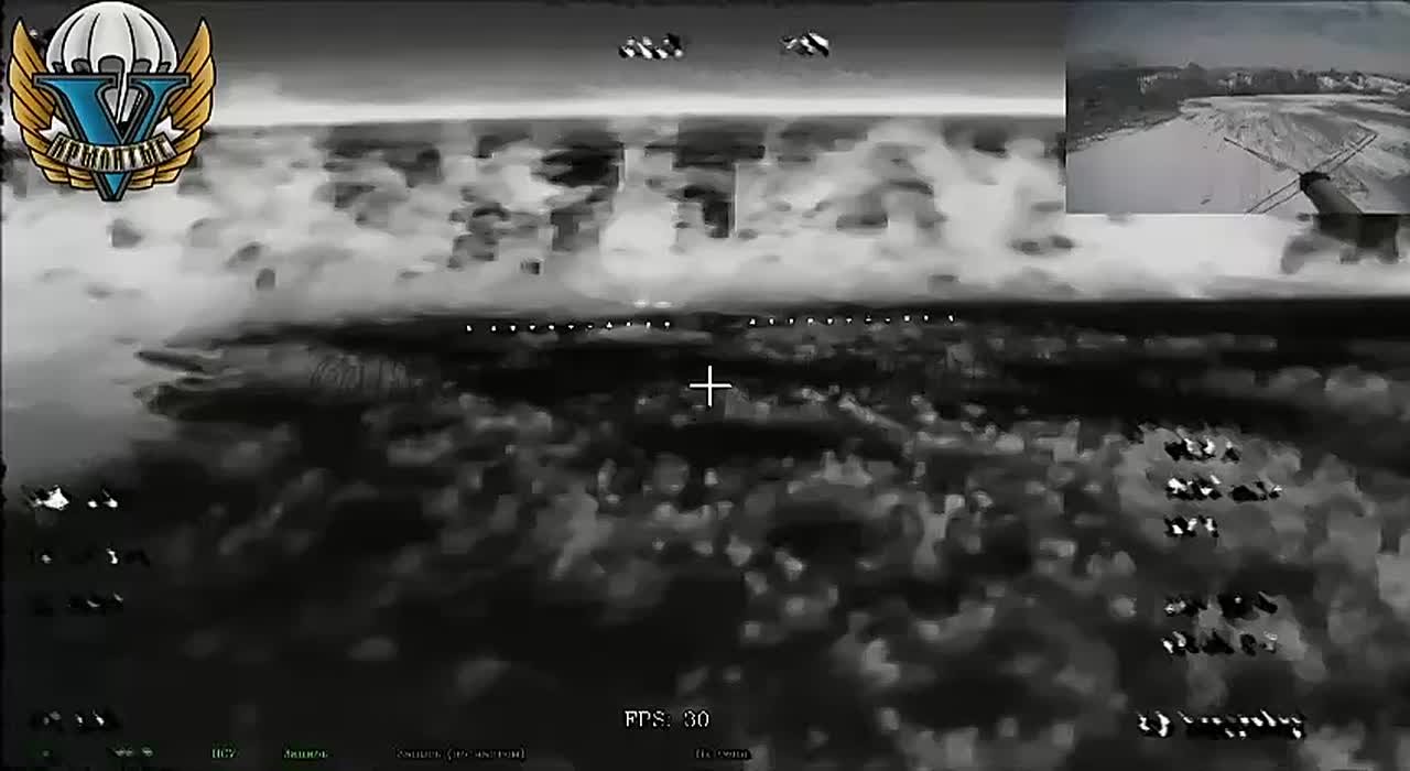 Группа Микол в Сумской области попыталась укрыться от дрона на оптоволокне за ветками, но не укрылись