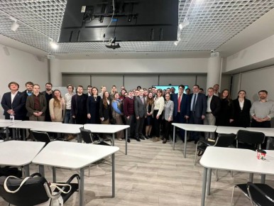 � ������ ���������� VII ��������������� ������� ������� ������-���������������, ����� �� ������������� ������� �������� ��� ��������� ������ ���