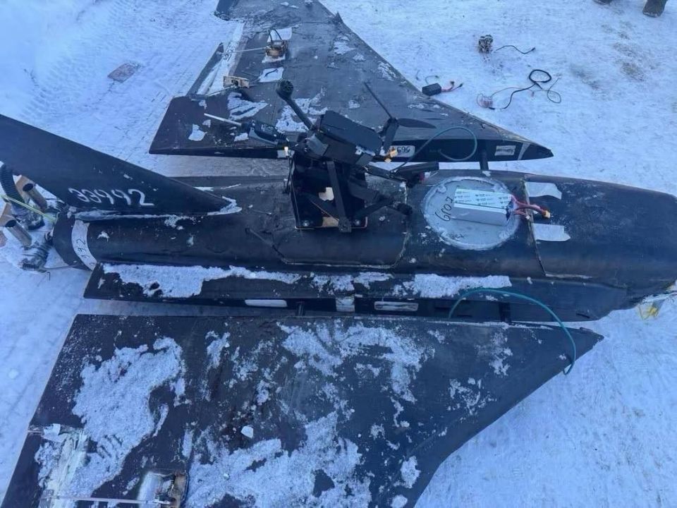 Враг показал кадры с «авианосной» «Герберой», с которой стартуют ударные FPV-дроны Враг показал кадры с «авианосной» «Герберой», с которой стартуют ударные FPV-дроны