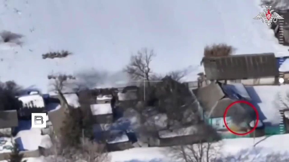 Кадры освобождения Червоной Зари в Сумской области показало Минобороны России