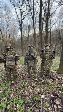 Дорогие друзья!. От лица нашей команды и десантников с Сумского направления, говорим вам огромное спасибо за прошедший «День Сотки» честно и от всей души! Благодаря вам и вашей поддержке подразделение ВДВ получило