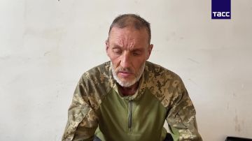 Пленный ВСУ рассказал ТАСС, что на позициях в Сумской области они ели "две печеньки в день"