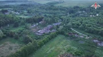 ВС РФ мощно отработали авиабомбами по позициям ВСУ в Сумской области