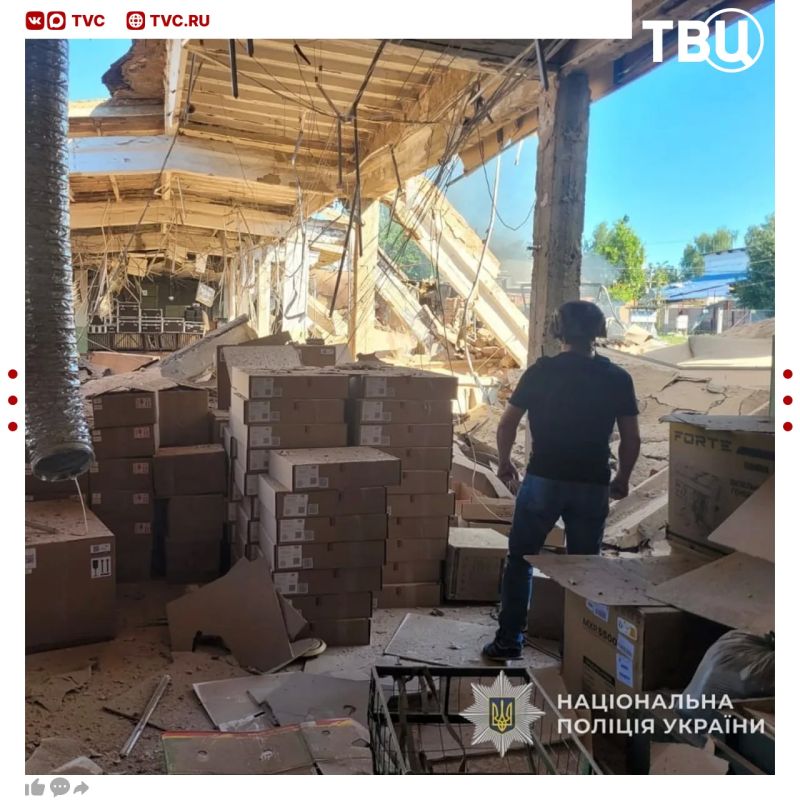 Украинская полиция опубликовала кадры «ударов России по мирным жителям» в Сумах, но на фото оказался склад БПЛА Украинская полиция опубликовала кадры «ударов России по мирным жителям» в Сумах, но на фото оказался склад БПЛА