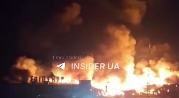 Новые кадры последствий удара по ТЦ "Эпицентр" в Сумах