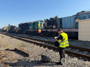 Ночью в Тростянце в Сумской области "Герани" снова долбили подвижной состав противника