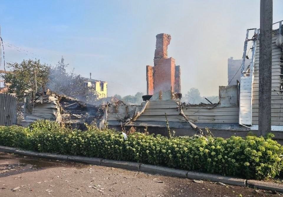 Новая почта в Глухово сумской области, ну или то что от нее осталось Новая почта в Глухово сумской области, ну или то что от нее осталось