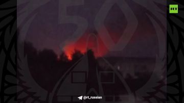 Операторы дронов чётким попаданием разнесли логистический центр и пункт управления БПЛА в Сумской области