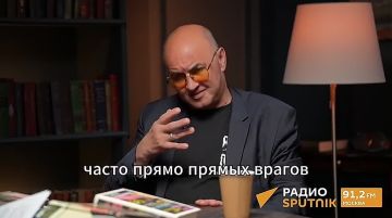 В русской литературе произошёл раскол из-за событий на Украине, который уже невозможно изменить, считает филолог Алексей Колобродов