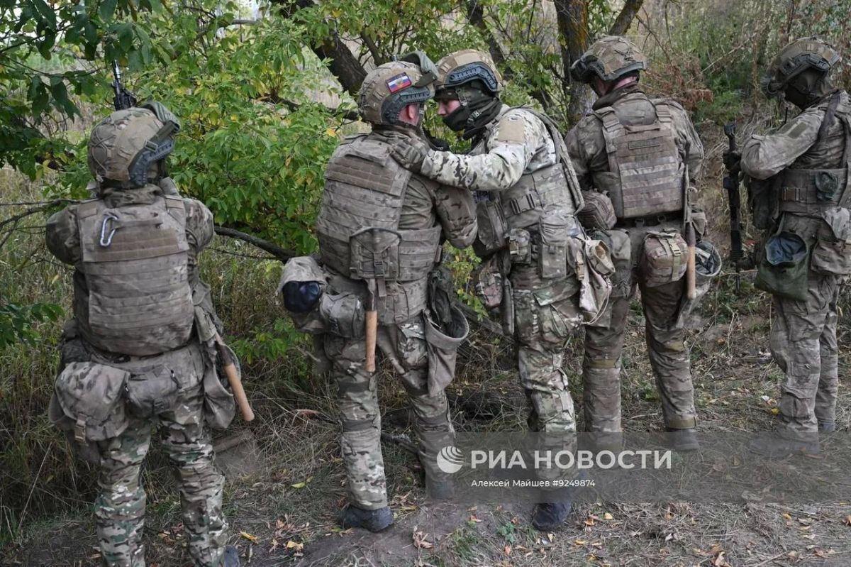 Боевое слаживание военнослужащих 83-й отдельной десантно-штурмовой бригады ВДВ группировки войск «Север» на Сумском направлении Боевое слаживание военнослужащих 83-й отдельной десантно-штурмовой бригады ВДВ группировки войск «Север» на Сумском направлении