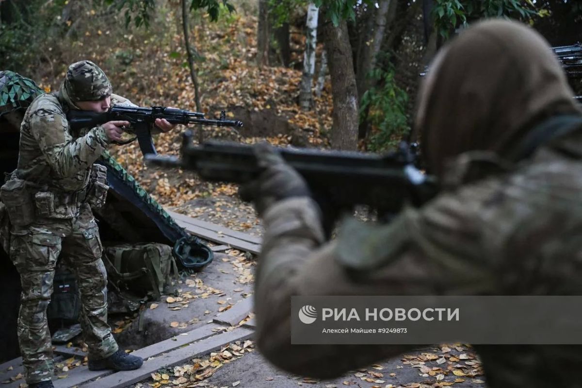 Боевое слаживание военнослужащих 83-й отдельной десантно-штурмовой бригады ВДВ группировки войск «Север» на Сумском направлении Боевое слаживание военнослужащих 83-й отдельной десантно-штурмовой бригады ВДВ группировки войск «Север» на Сумском направлении